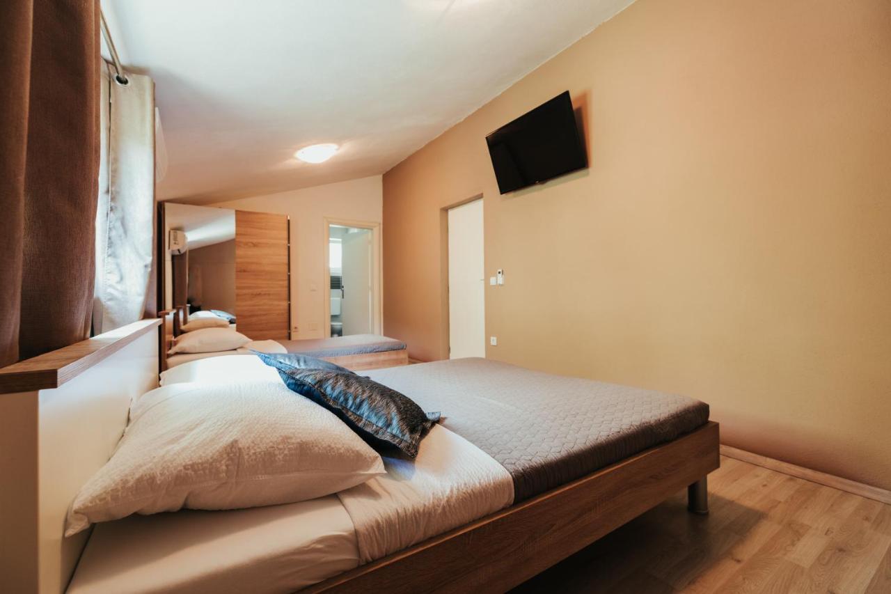 Appartement Maestral à Veliko Brdo  Extérieur photo